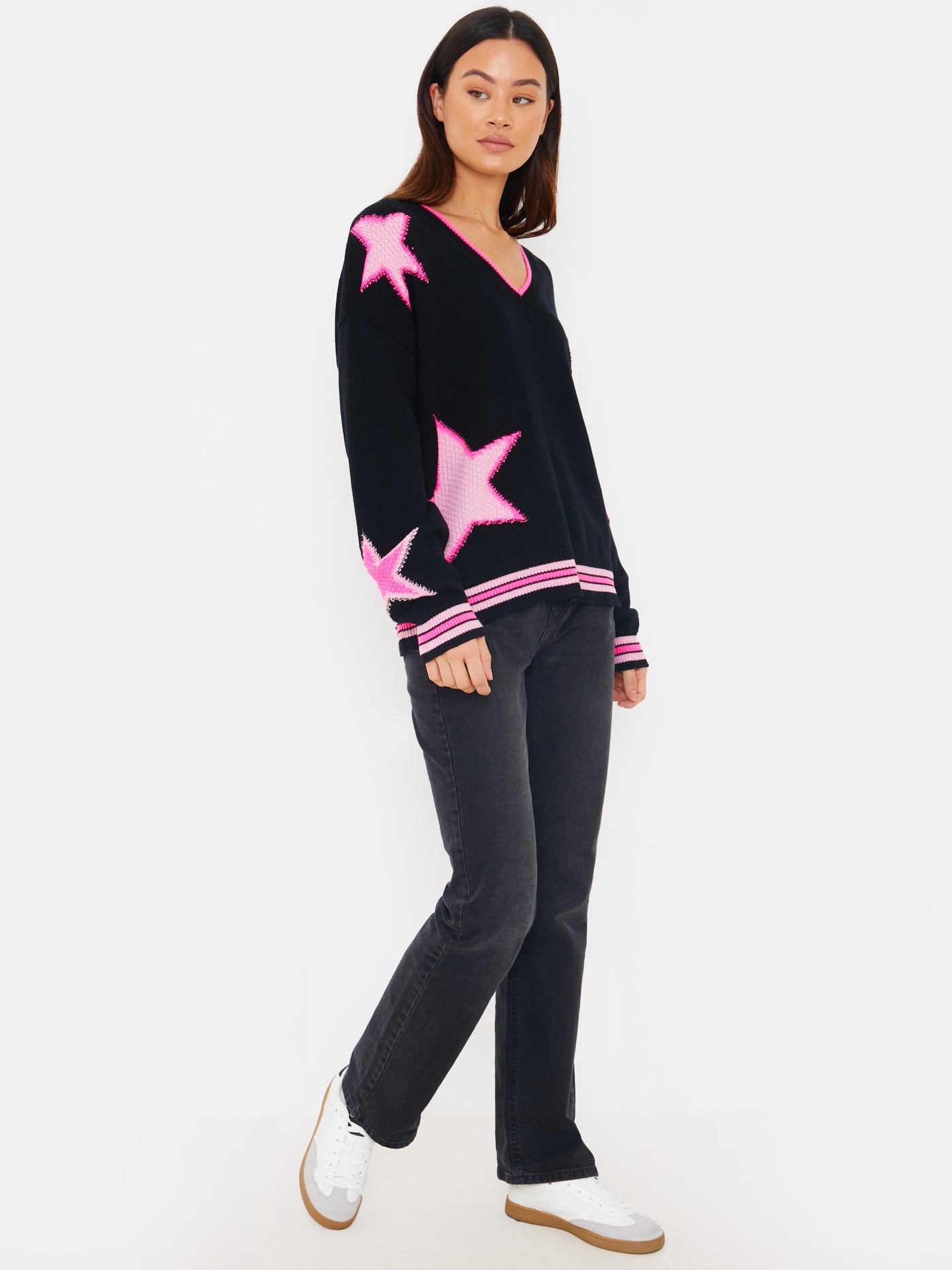 WISPR Sanna Star V-Neck Top Sweat Neon Pink