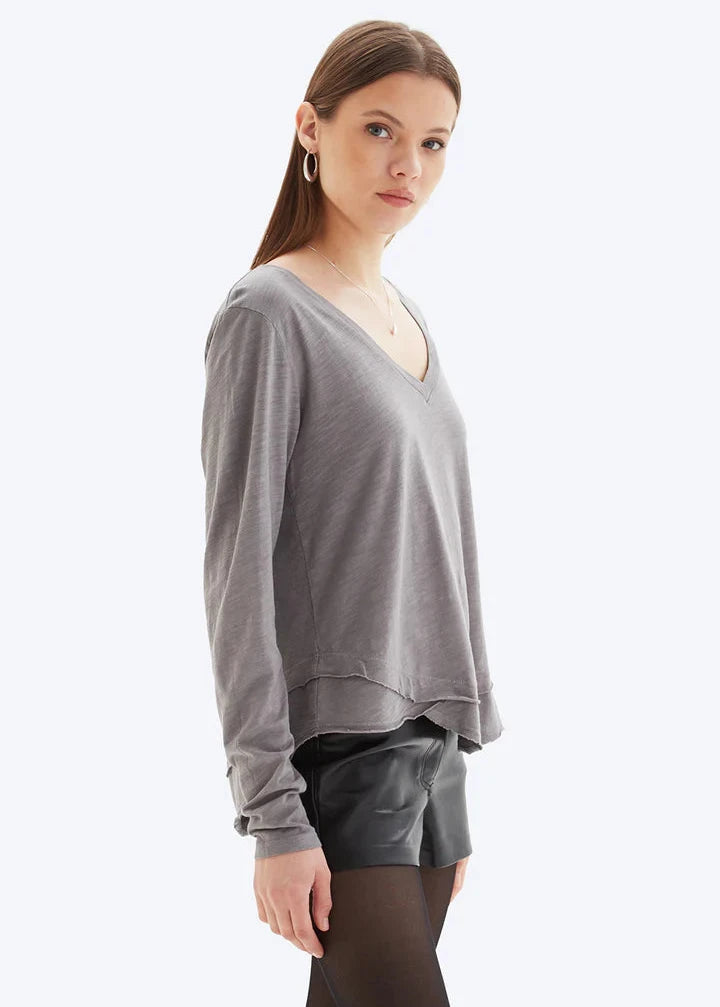 CHRLDR Ava V Neck Long Sleeve Graphite