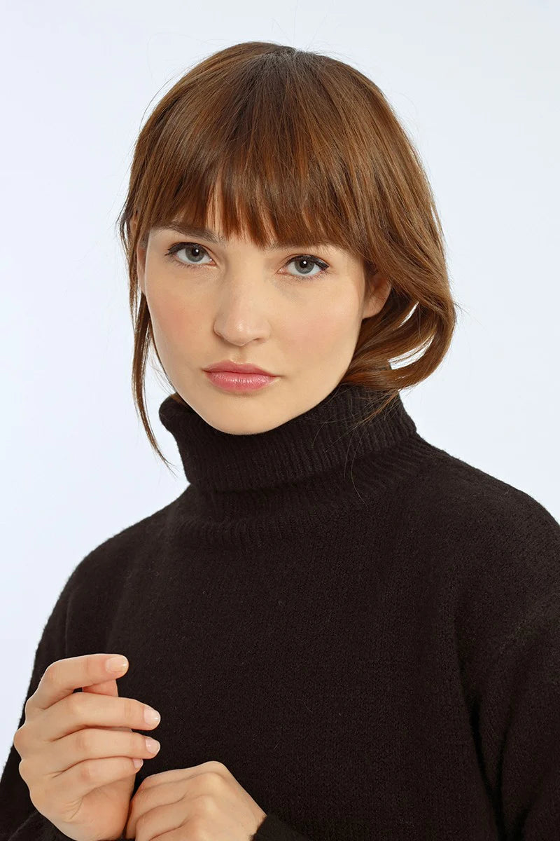 Molly Bracken Chunky Basic Turtleneck Sweater Black