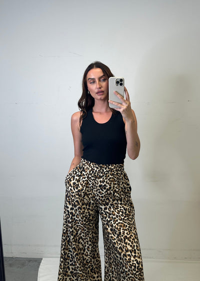 The Pink Door Leopard Print Flowy Pants