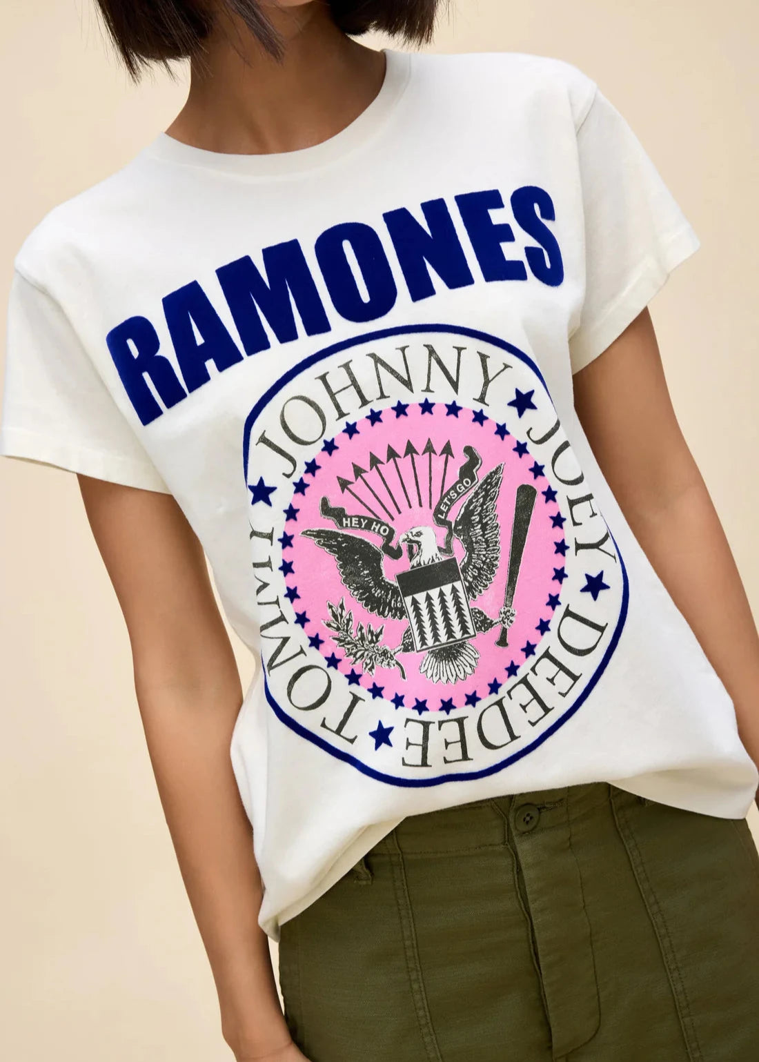 Daydreamer Ramona’s Classic Seal Tour Tee