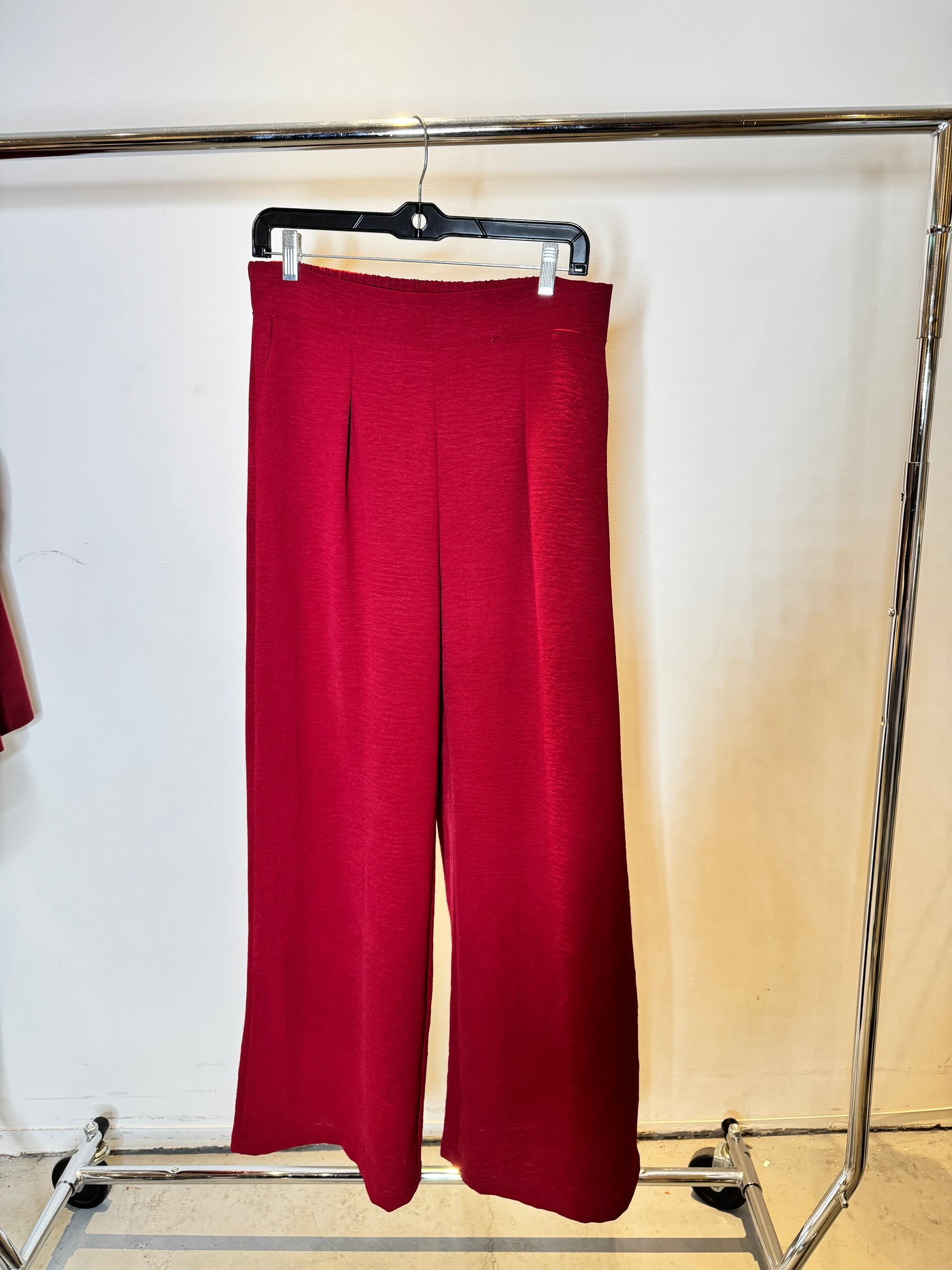 The Pink Door Pull on Silky Trouser Wine