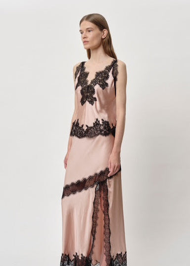 Herskind Zew Powder w/ Black Lace Cami