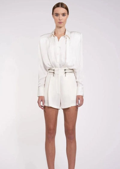 Nonchalant Lowie Short White