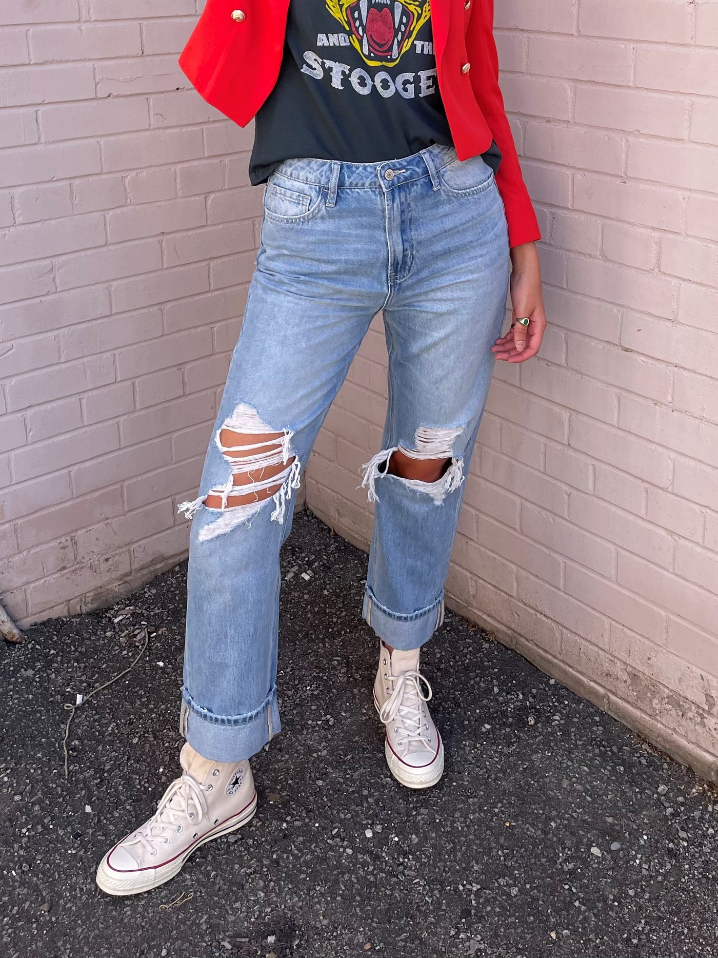 Vervet Distressed Vintage Straight Denim