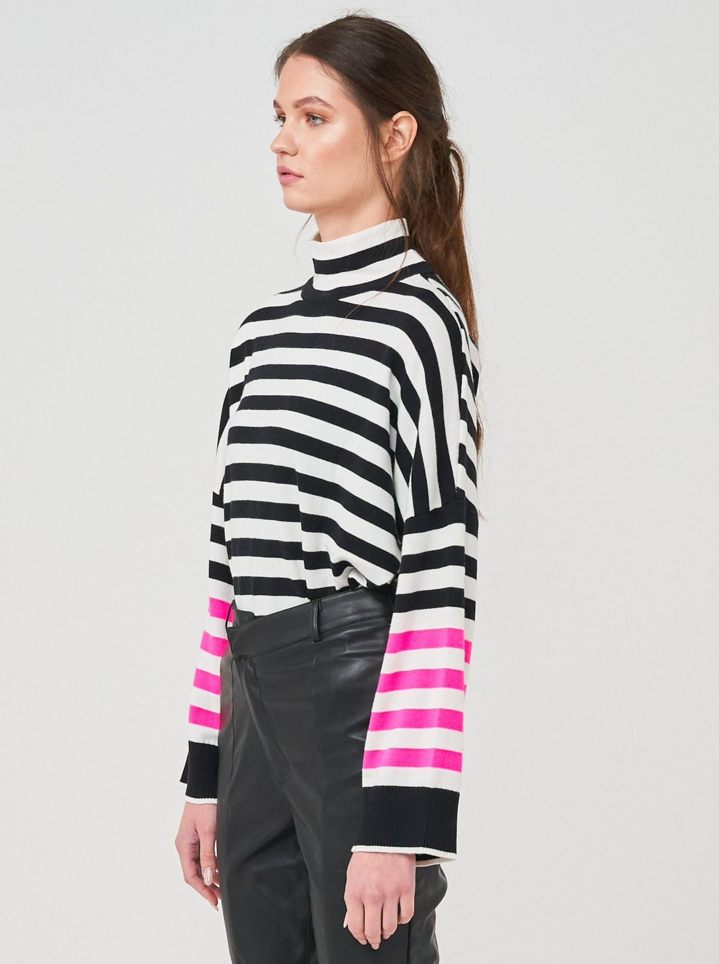 WISPR Nora Contrast Funnel Neck Sweater - Coal/Ice Water