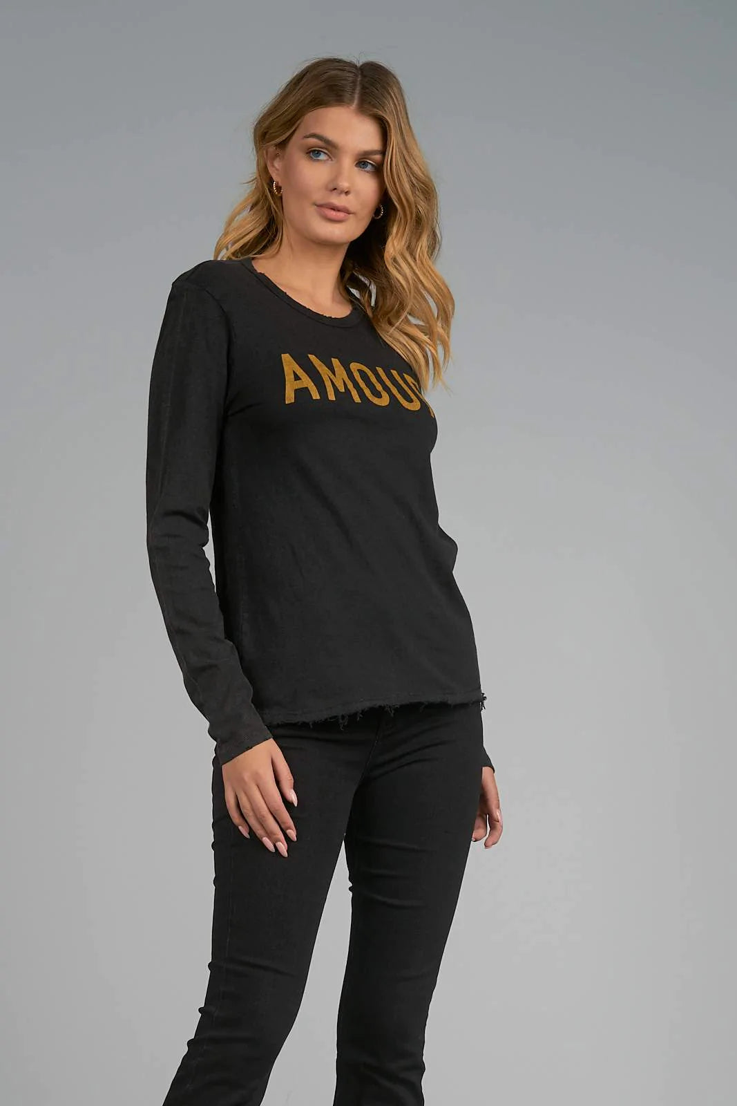 Elan "AMOUR" L/S Crew Neck Top Black