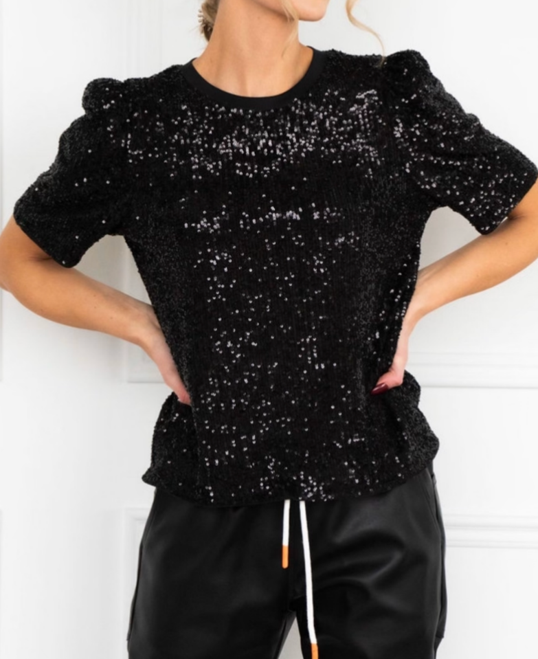 Sunshine Park Ansley S/S Black Sequins Top