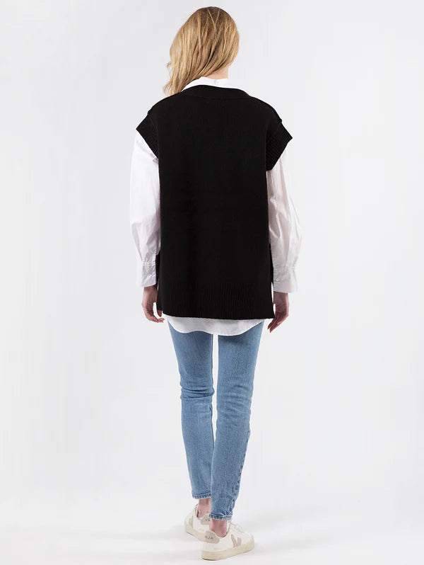 Lyla & Luxe Button Up Vest - Black